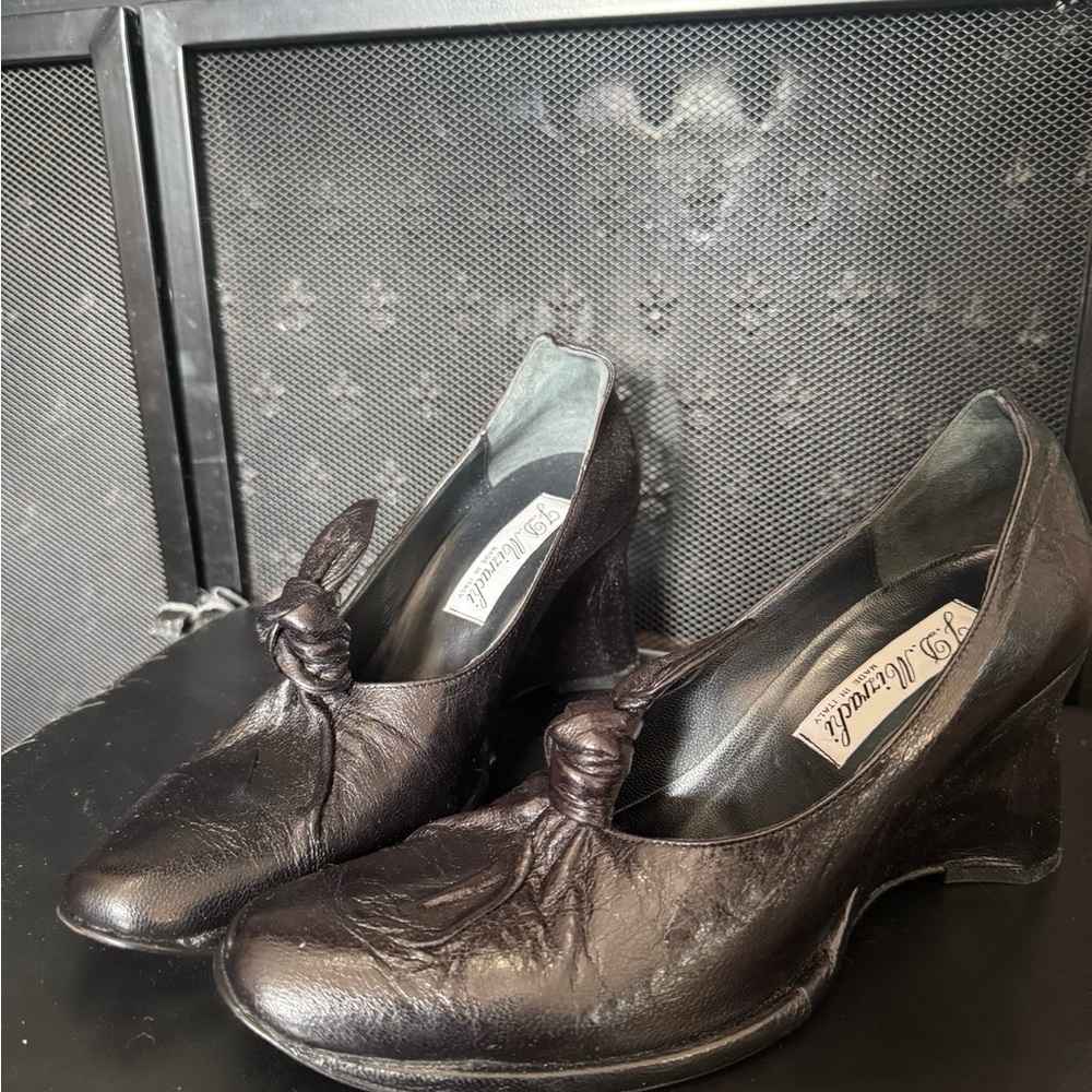 J.D. Mizrachi Vintage 1960s Black Leather Pumps Twist Women’s Size US 7/EU 38